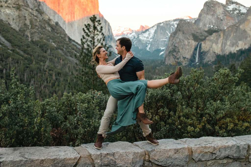 how to elope in Yosemite, elopement planning, elopement checklist